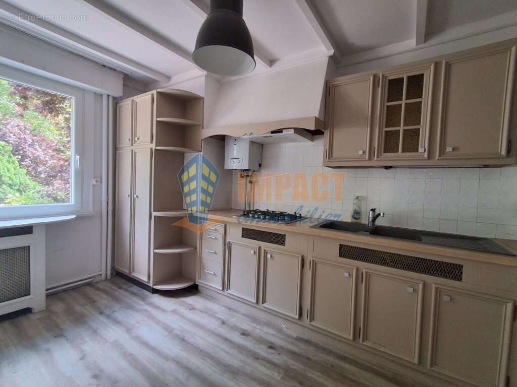 Appartement 76 m² à Lambersart  - photo 2