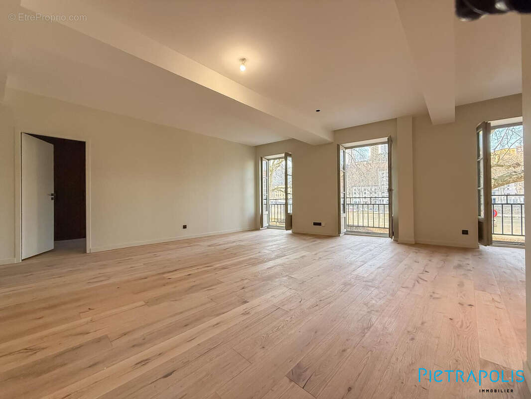 Appartement à LYON-1E