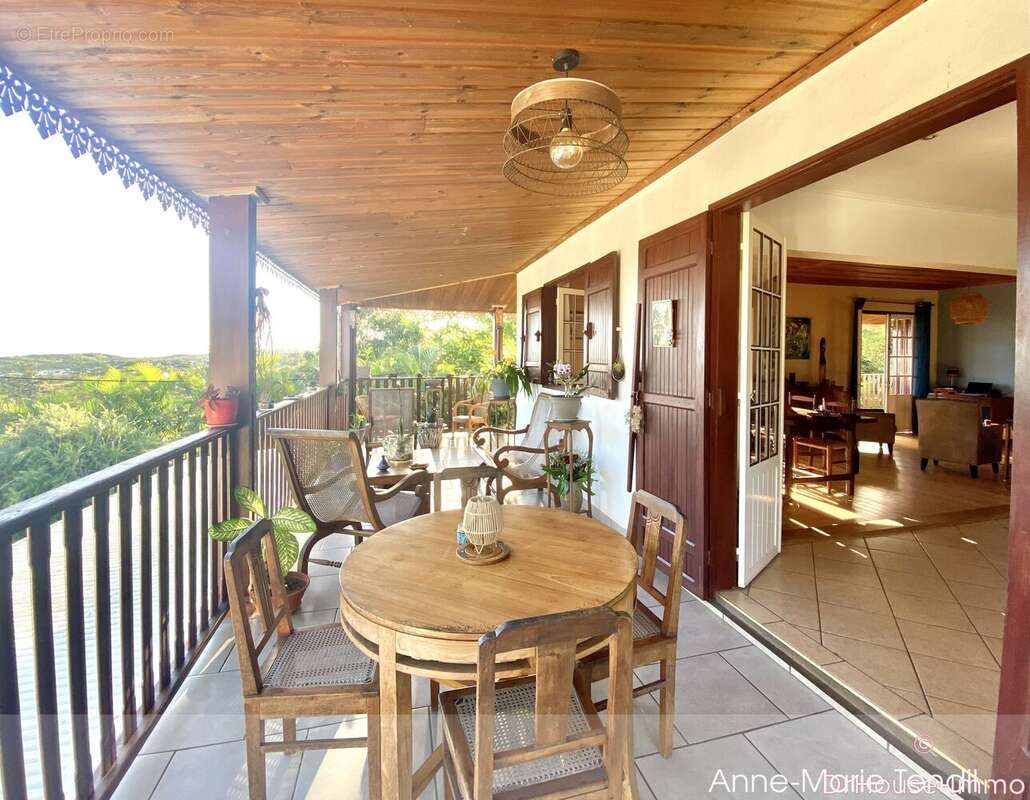 Maison à L'ETANG-SALE