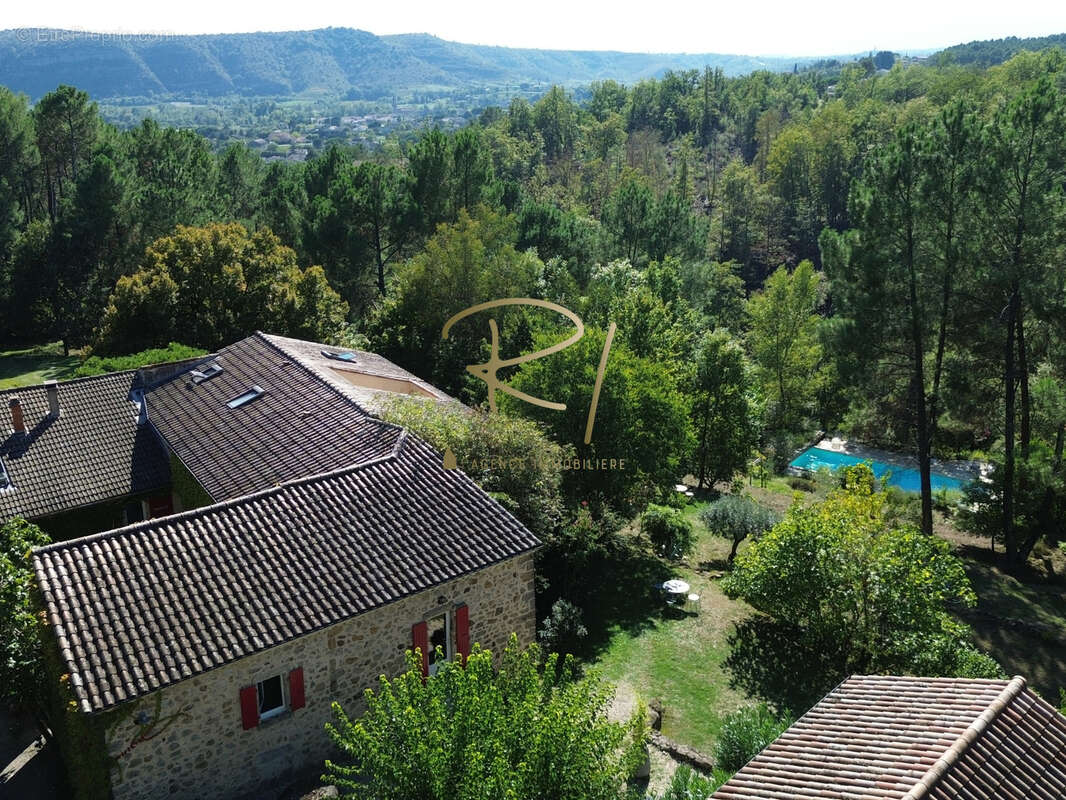 Maison à RUOMS