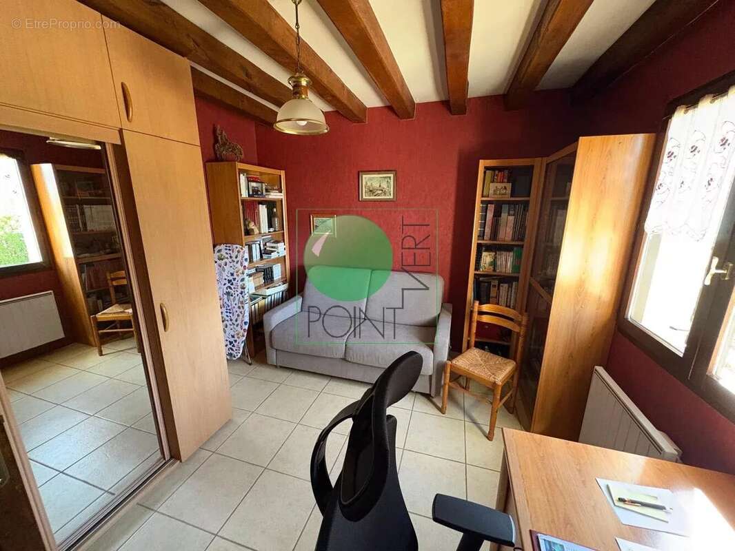 Maison à VERT-LE-GRAND
