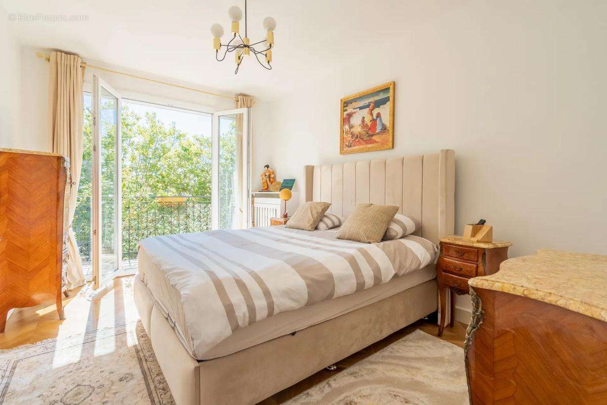 Appartement à NOGENT-SUR-MARNE