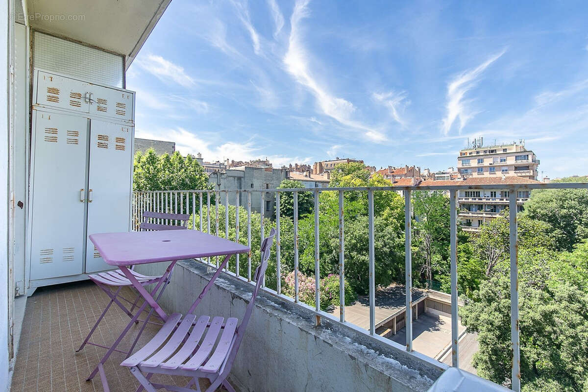 Appartement à MARSEILLE-8E