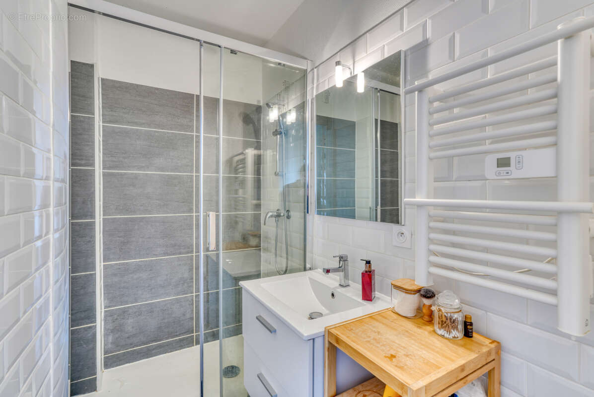 Appartement à BOURGOIN-JALLIEU