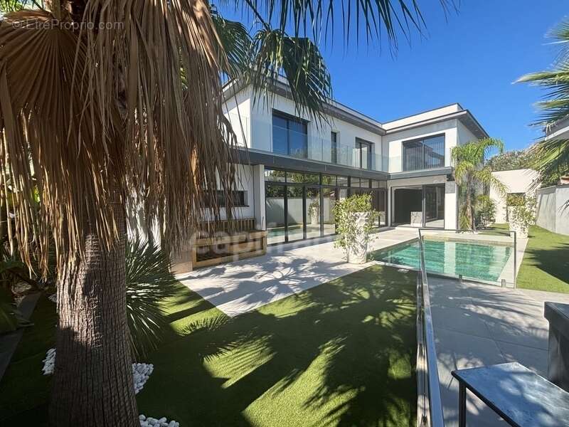 Maison à AGDE