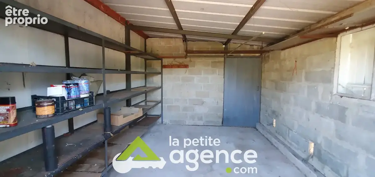 Maison 88 m2 à rénover avec beau terrain - photo 18