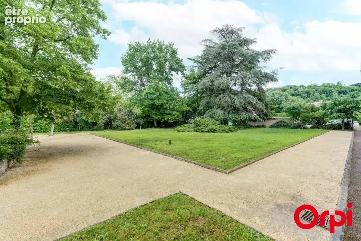 A vendre - appartement T4 de plus de 82 m2 avec une place privative - photo 15