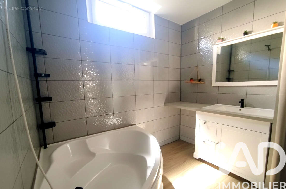 Maison 114 m² à Budeliere  - photo 8