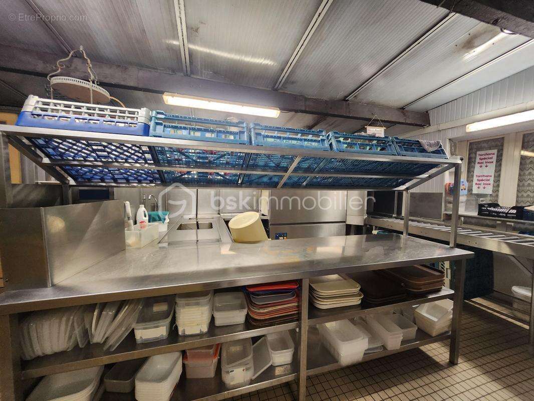 Commerce à GUISCRIFF