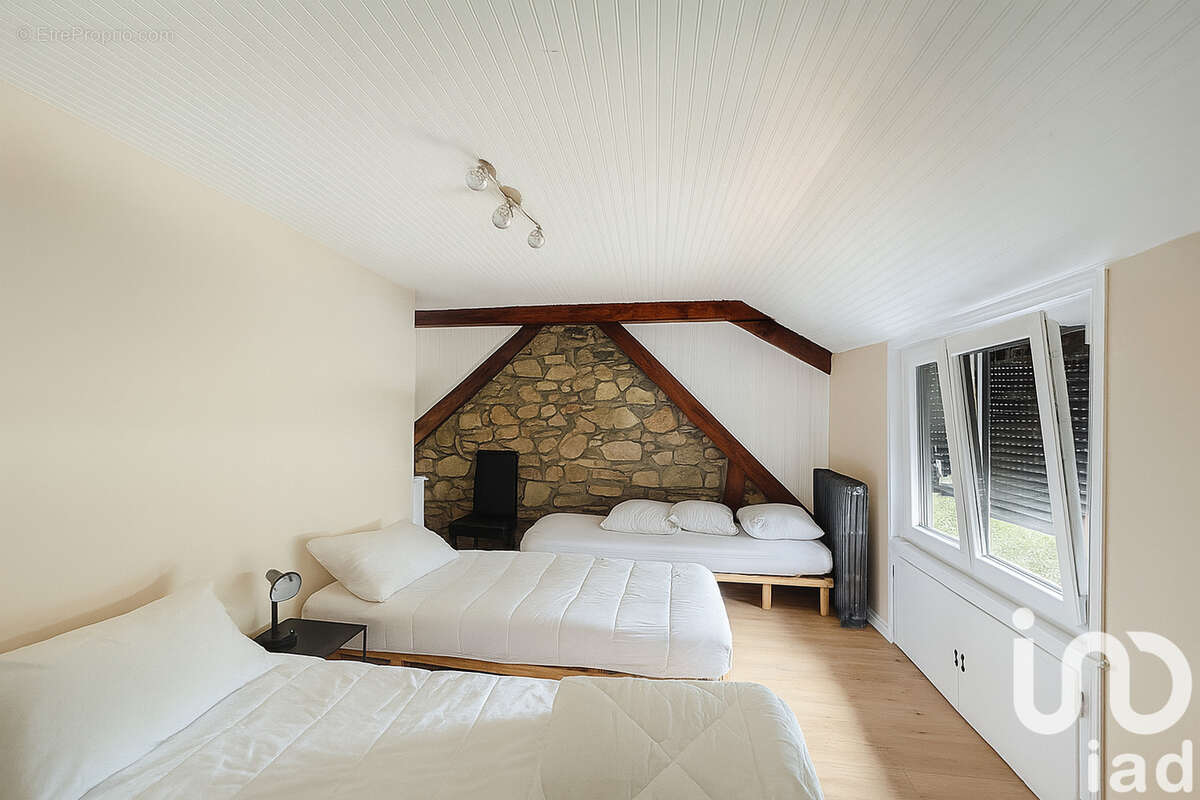 Photo 6 - Autre à LA CAPELLE-LES-BOULOGNE