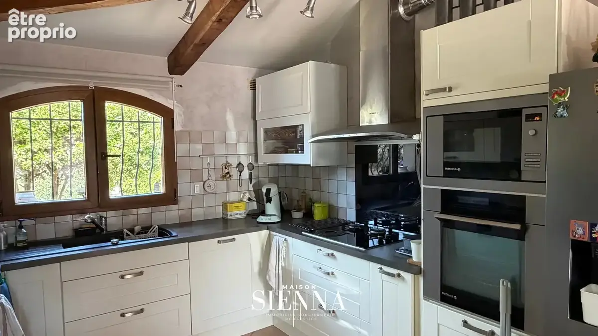 Maison 6 pièces 135 m² à vendre à La Seyne-Sur-Mer (83500) - photo 9