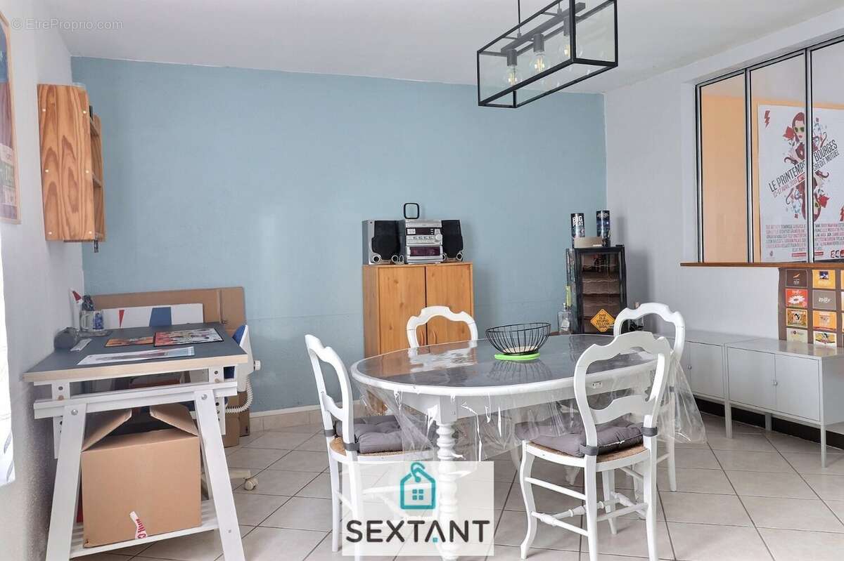 Maison mitoyenne 63m² 63300 Thiers - photo 3
