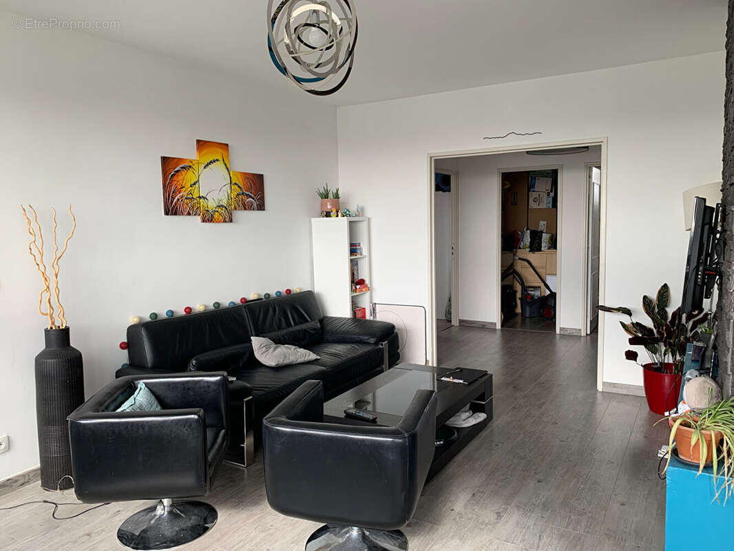 Appartement à HEROUVILLE-SAINT-CLAIR