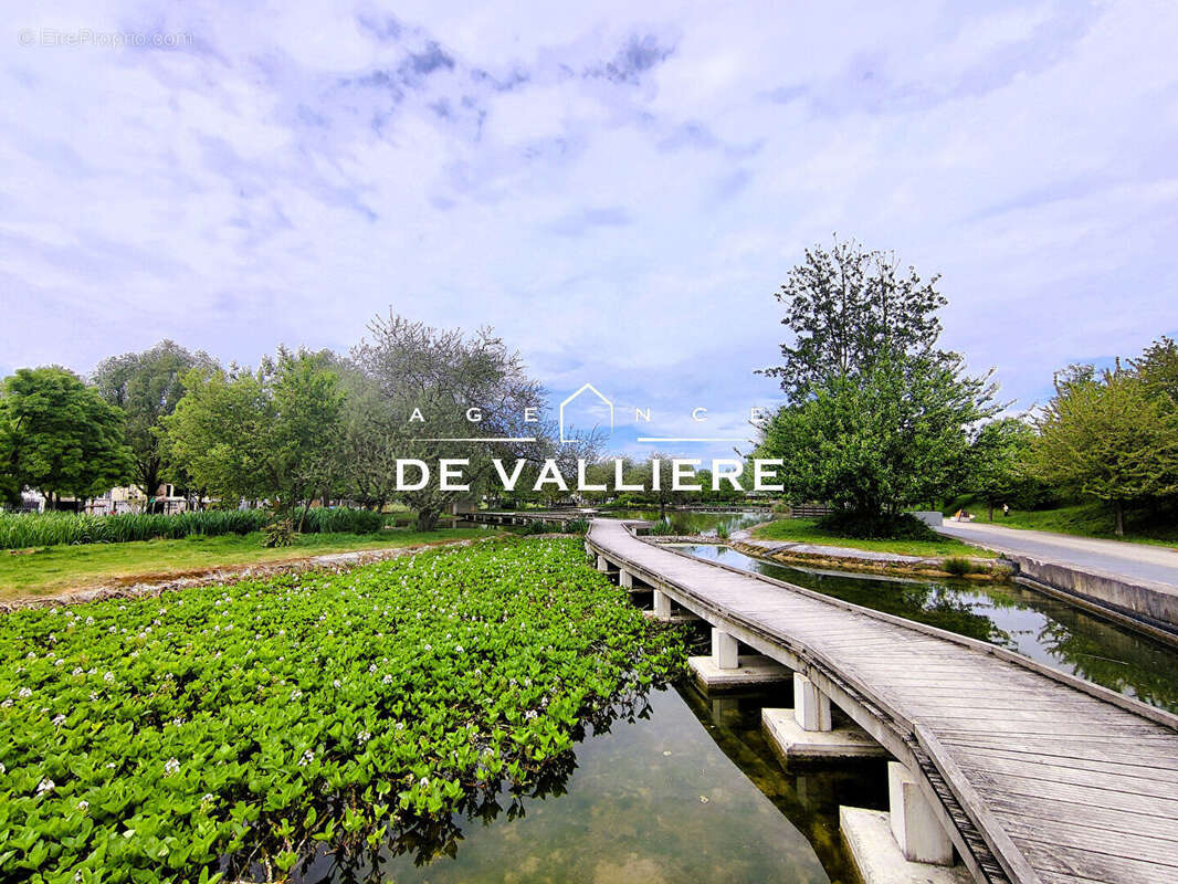 Appartement à NANTERRE