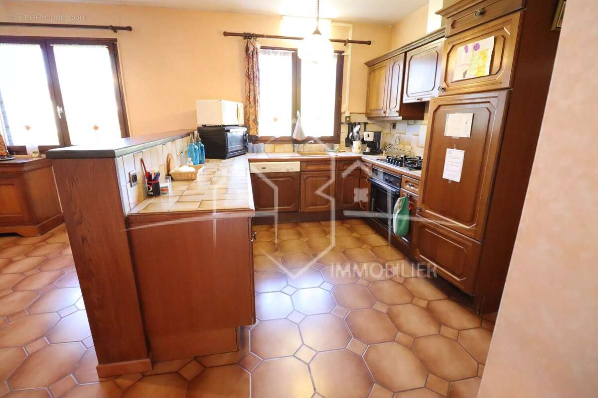 Maison à BEAUREPAIRE