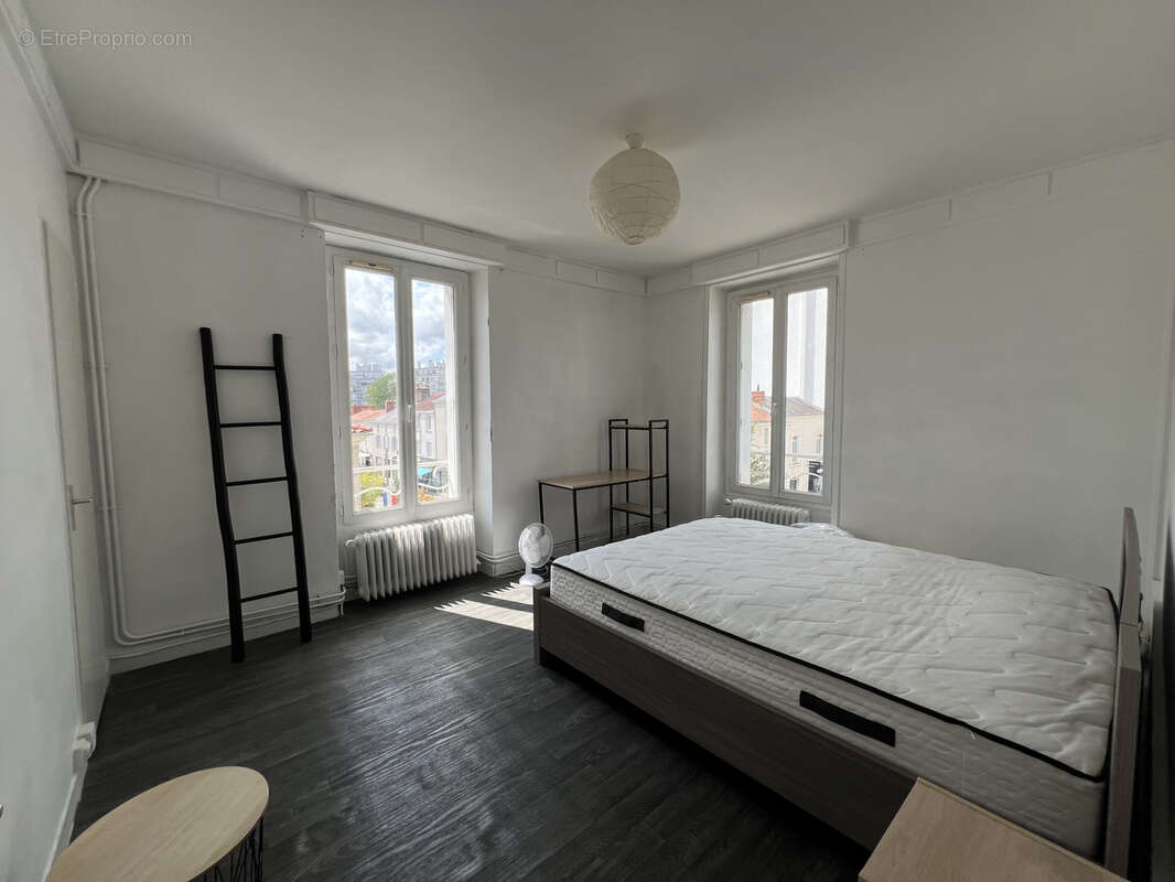 Coeur de ville appartement 3 pièces 53m2 la roche sur yon - photo 5