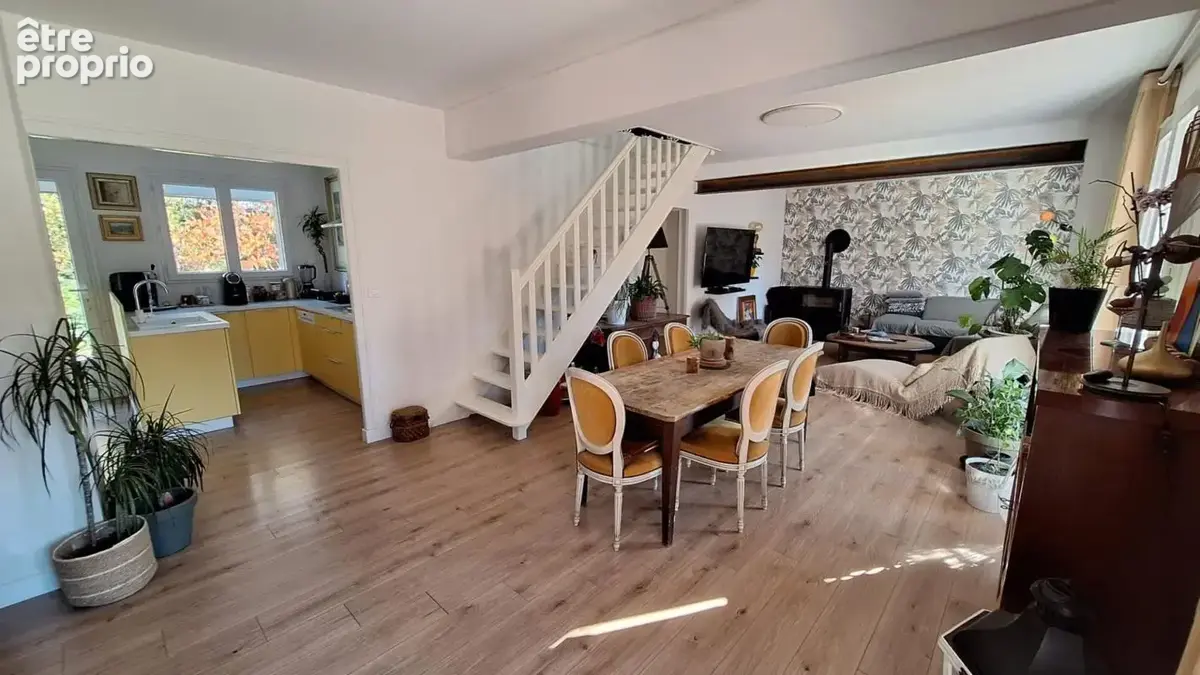 Maison 6 pièces 135 m² à vendre à Busserolles (24360) - photo 4