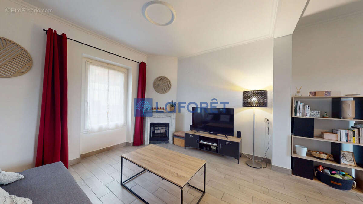 Maison à ATHIS-MONS