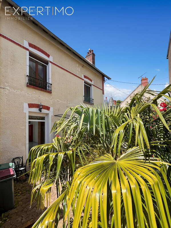 Maison à PUSSAY