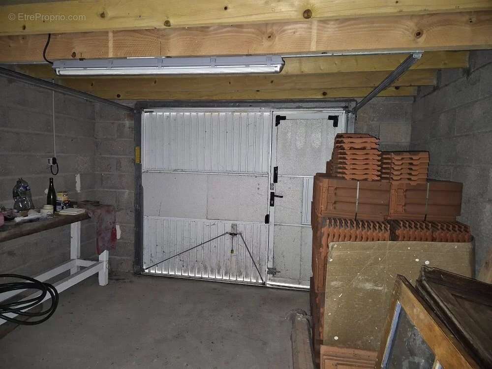 Maison à BELLEGARDE