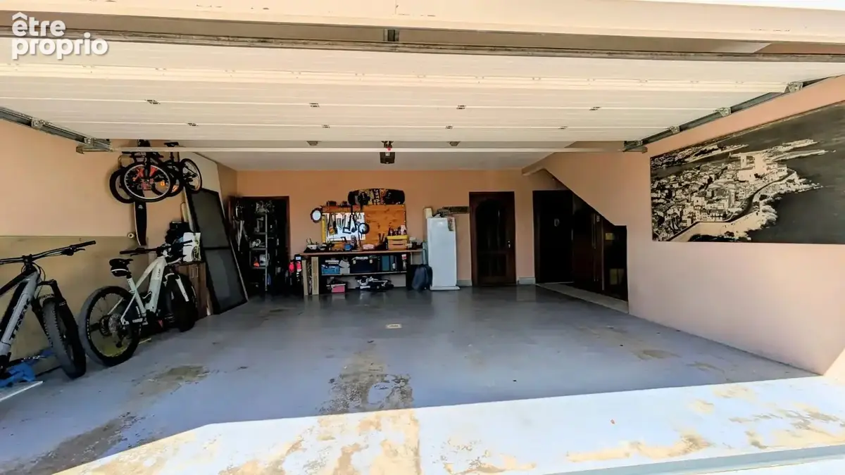 Villa 350 m² avec piscine et vue dégagée sur - photo 16