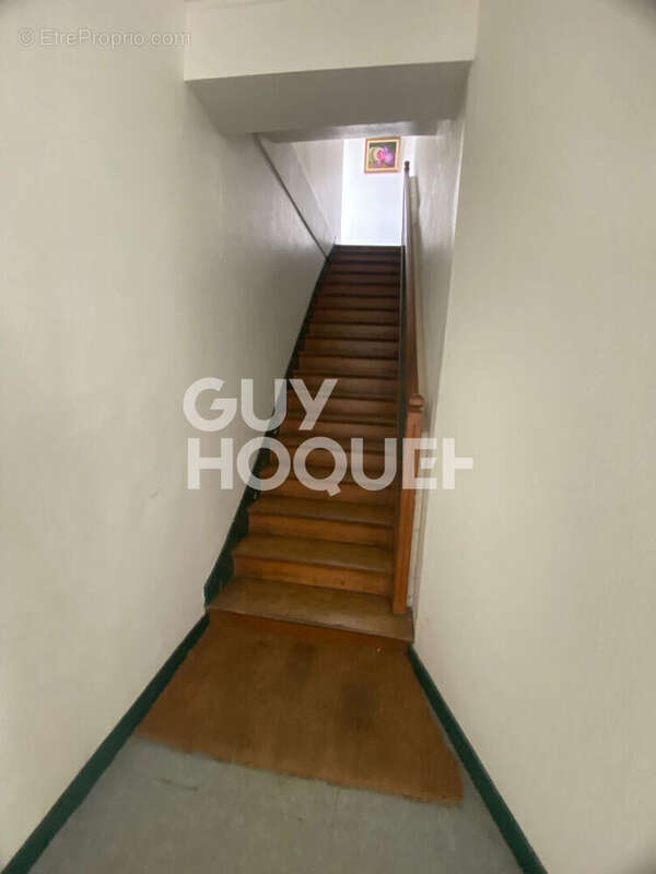 Appartement à IVRY-LA-BATAILLE
