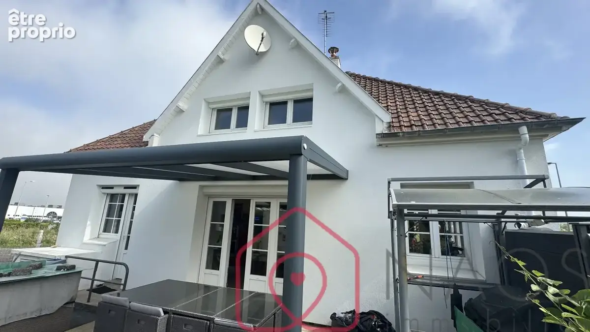Maison 5 pièces 124 m² · à Eu · 124 m² · 255 000 €