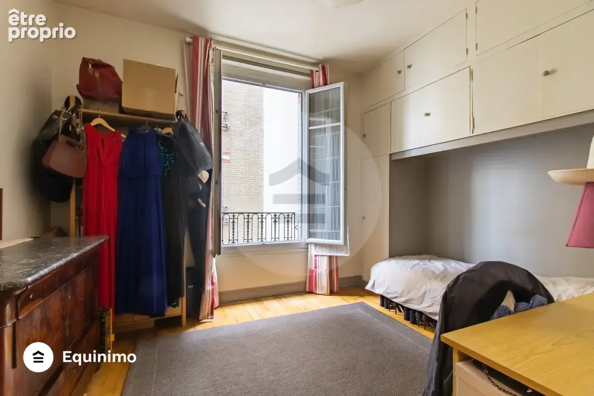 Appartement familial de 6 pièces de 149m2, situé rue Georges Sand - photo 9