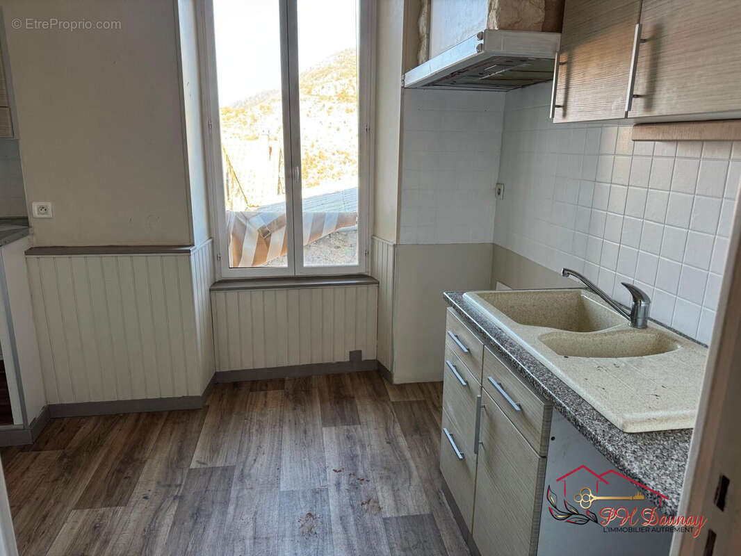 Maison à SAINT-ROME-DE-TARN