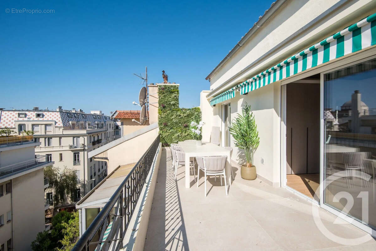 Appartement 53 m² à Nice  - photo 2