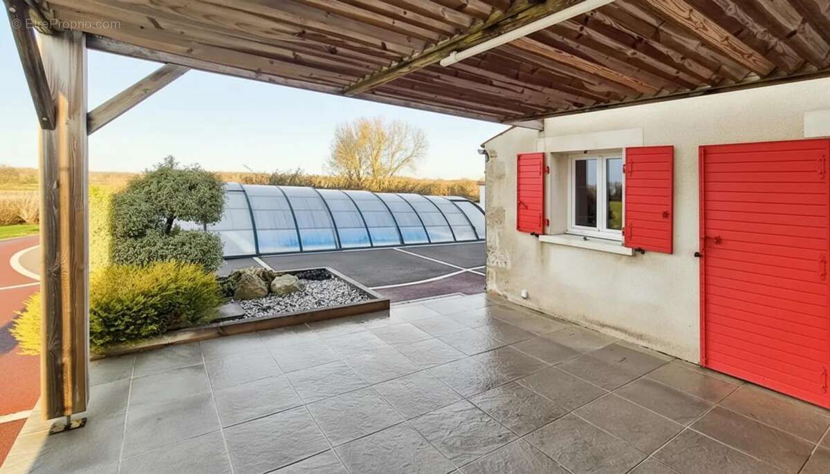 Maison à MERVENT