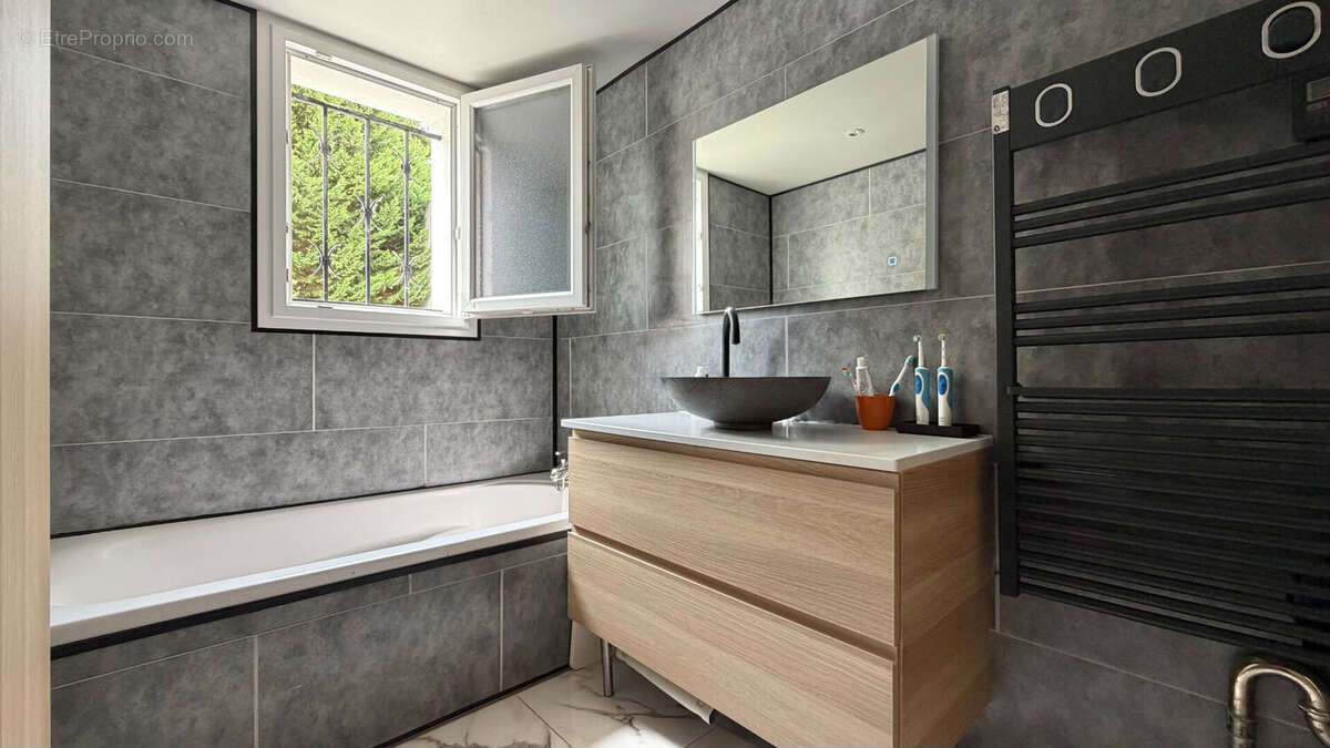Maison 95m² à corbeil-essonnes - photo 8