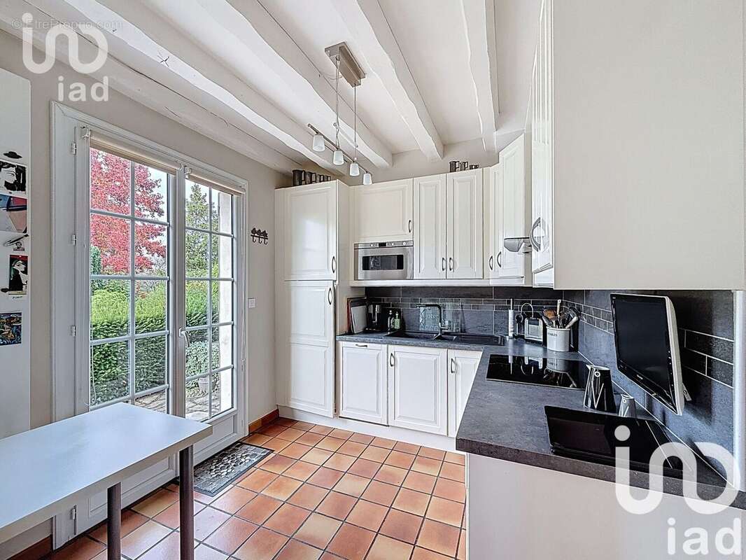 Photo 8 - Maison à LA CELLE-SUR-MORIN