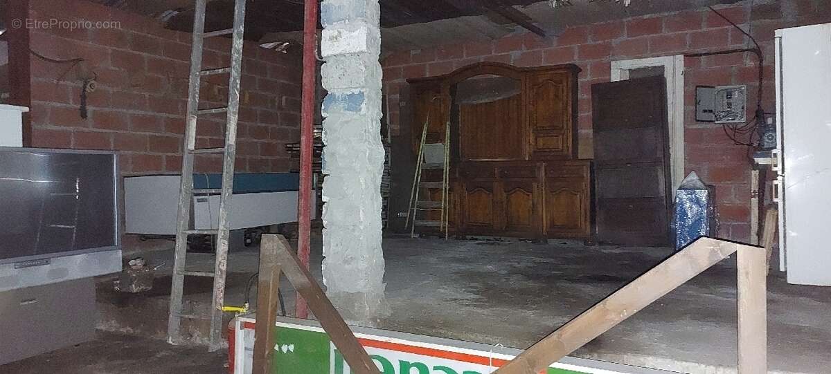 Maison à BRUAY-LA-BUISSIERE