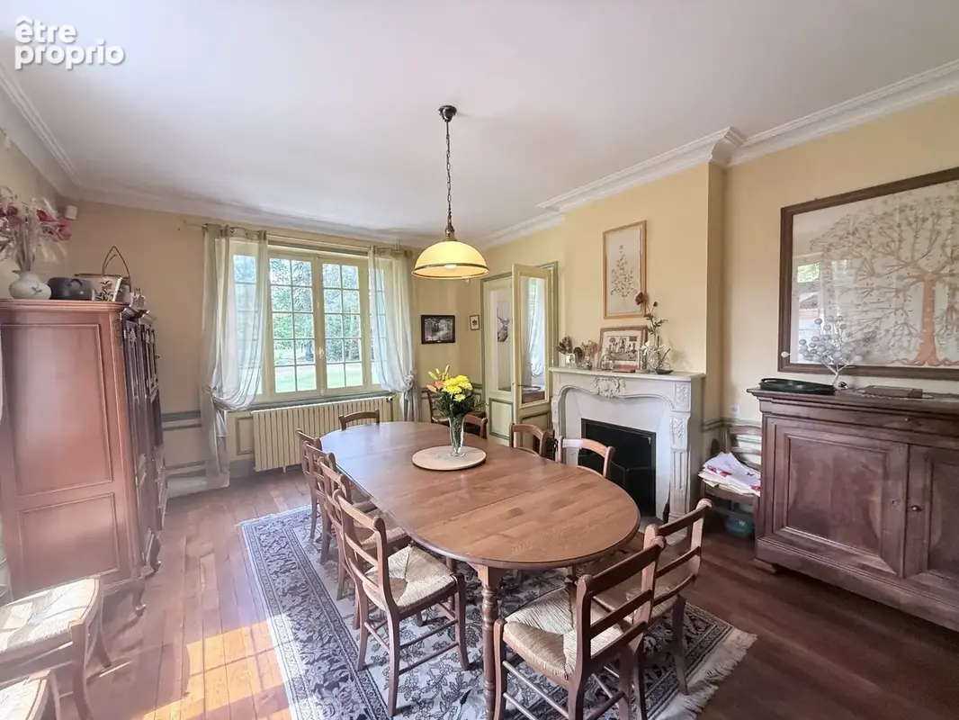 Salle à Manger Maison Bourgeoise 
