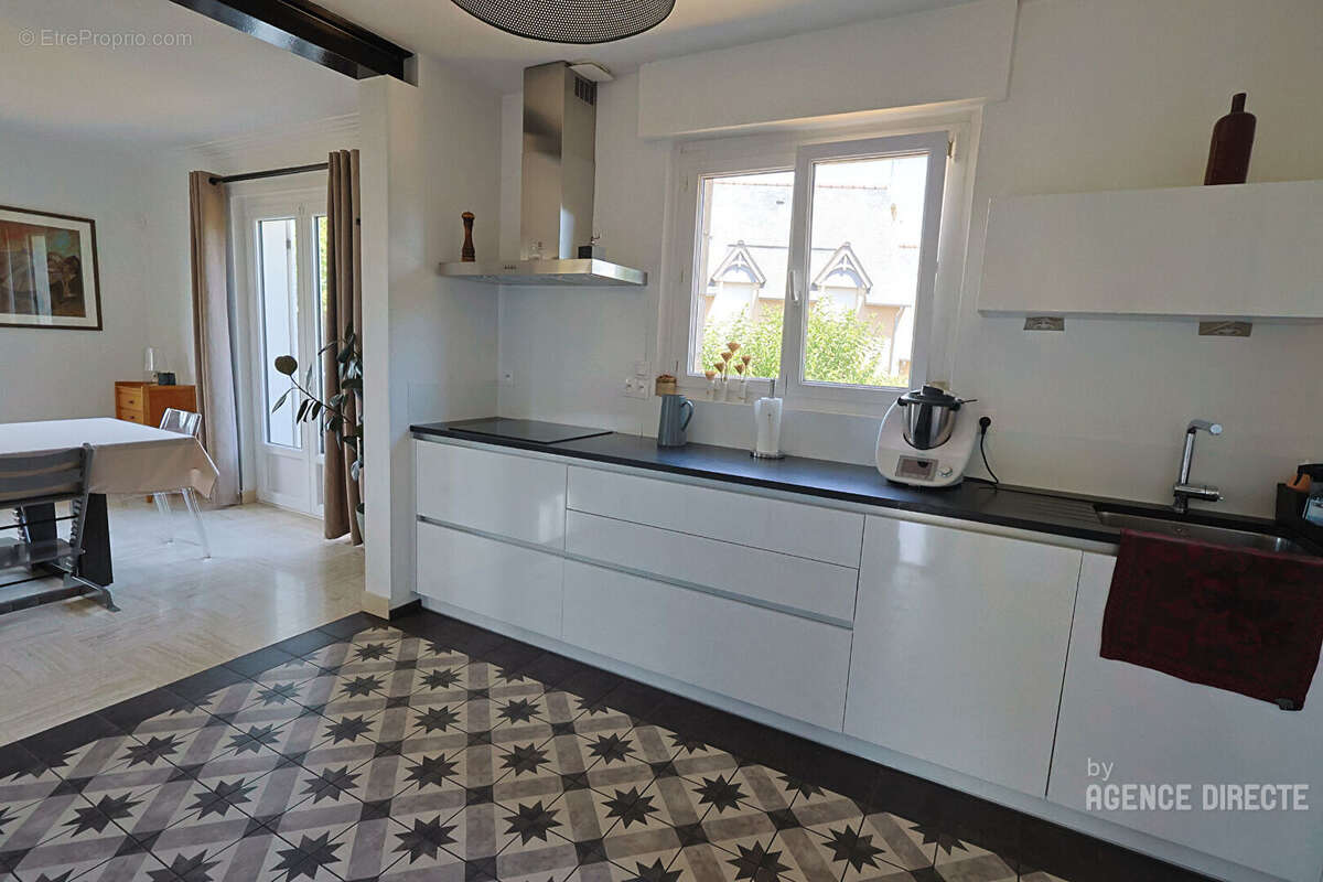 Maison 7 pièces , 159 m², 5 chambres  - Saint Ideuc - photo 7
