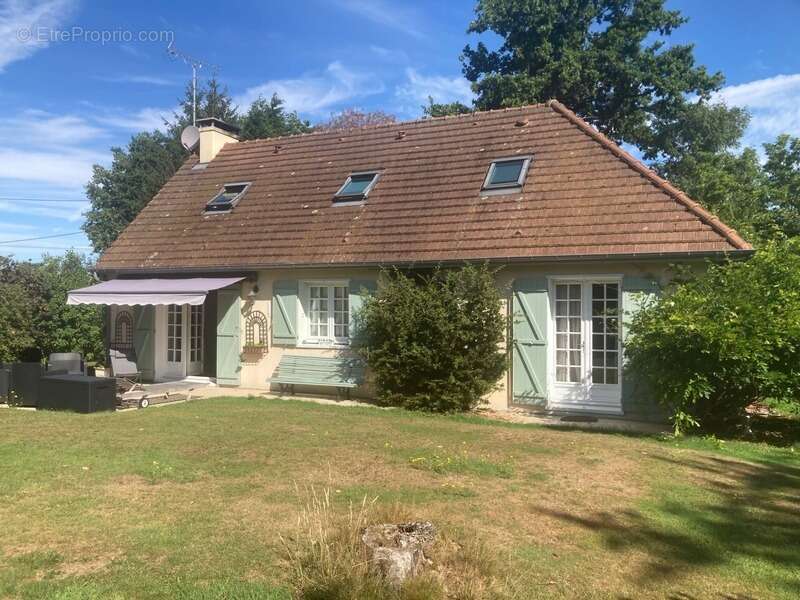 Maison à LE TORQUESNE