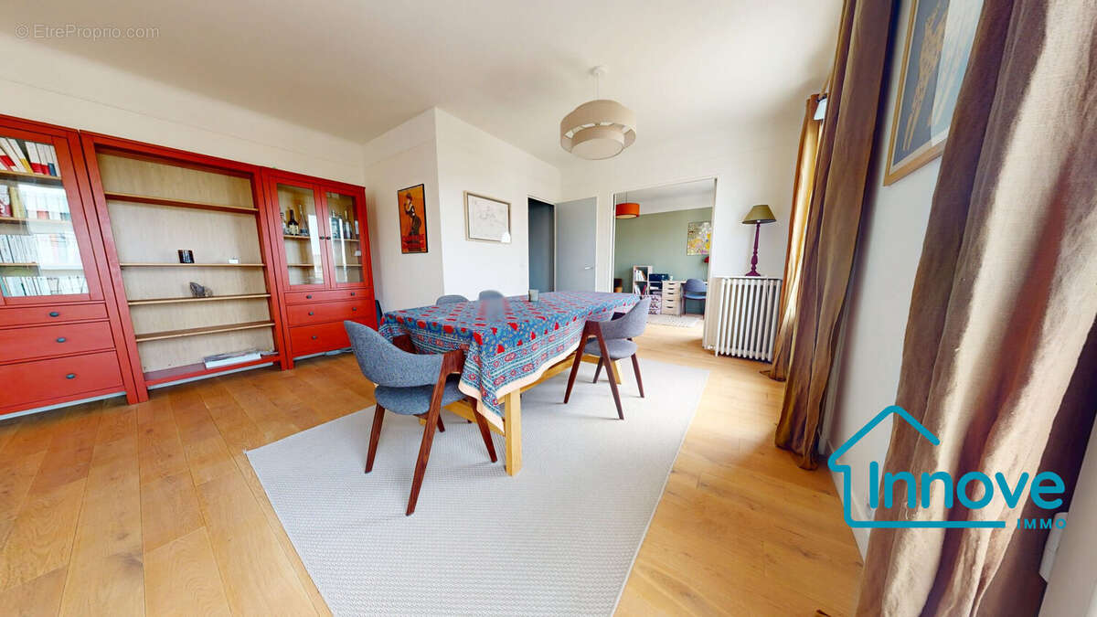 Appartement 137 m² à Versailles  - photo 3