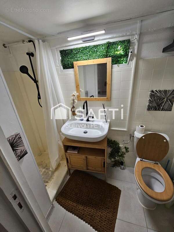 Photo 8 - Commerce à FORT-DE-FRANCE