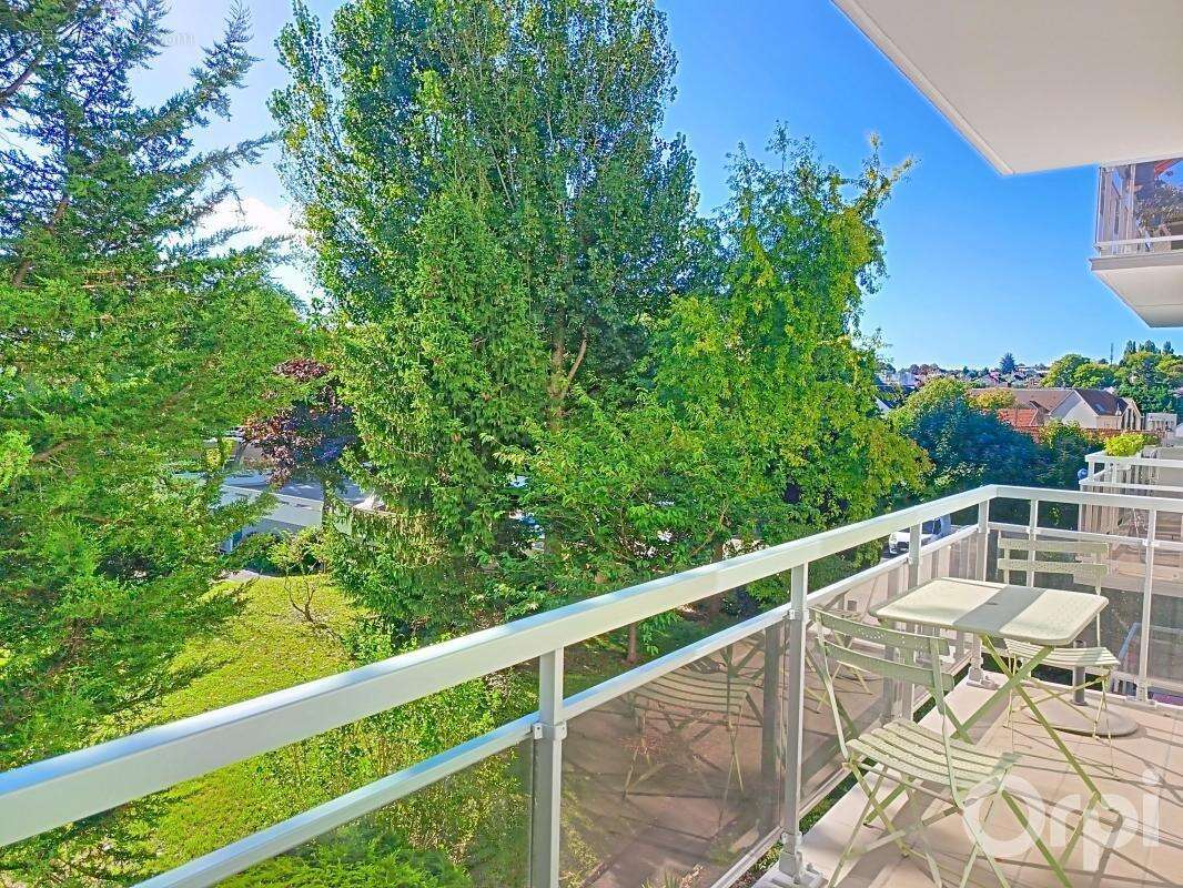 Appartement à LONGJUMEAU