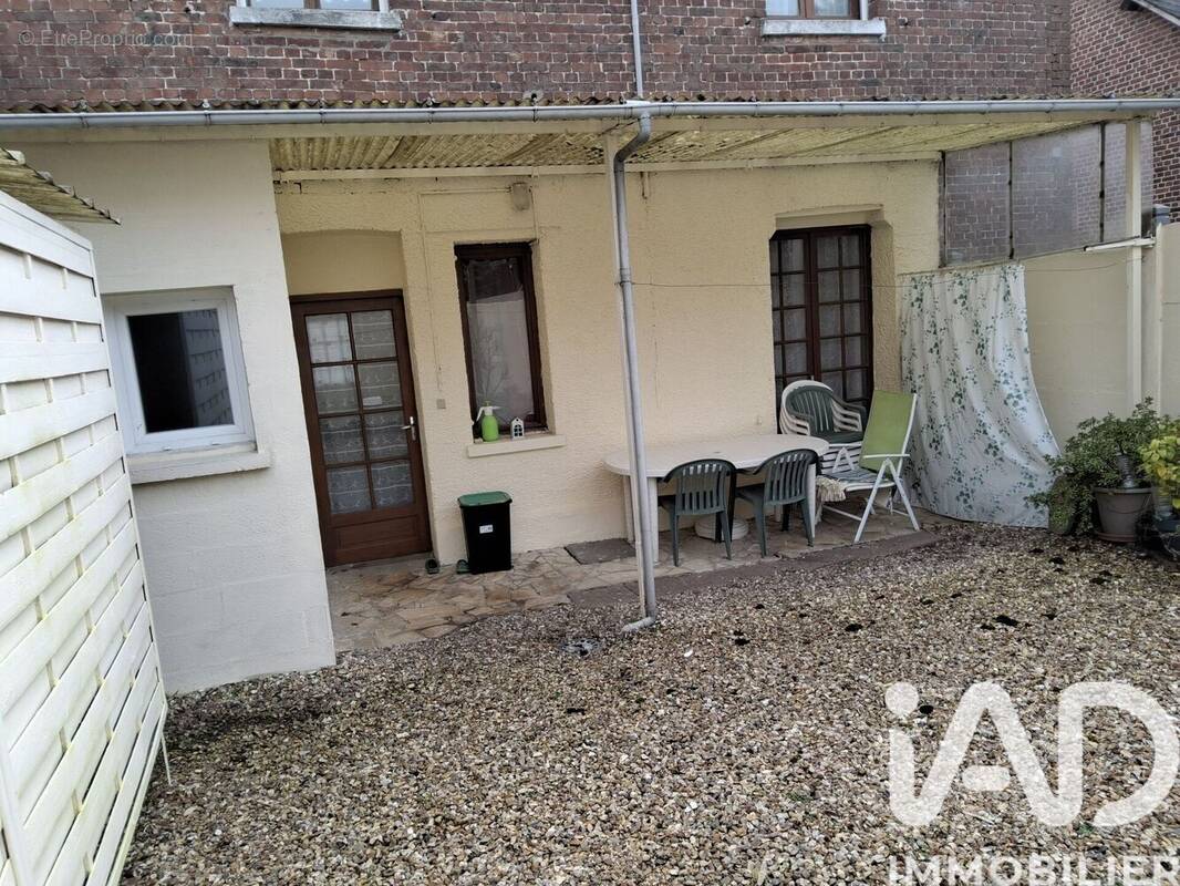 Photo 1 - Maison à ETREPAGNY