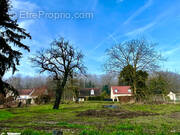 Terrain à VILLERS-COTTERETS