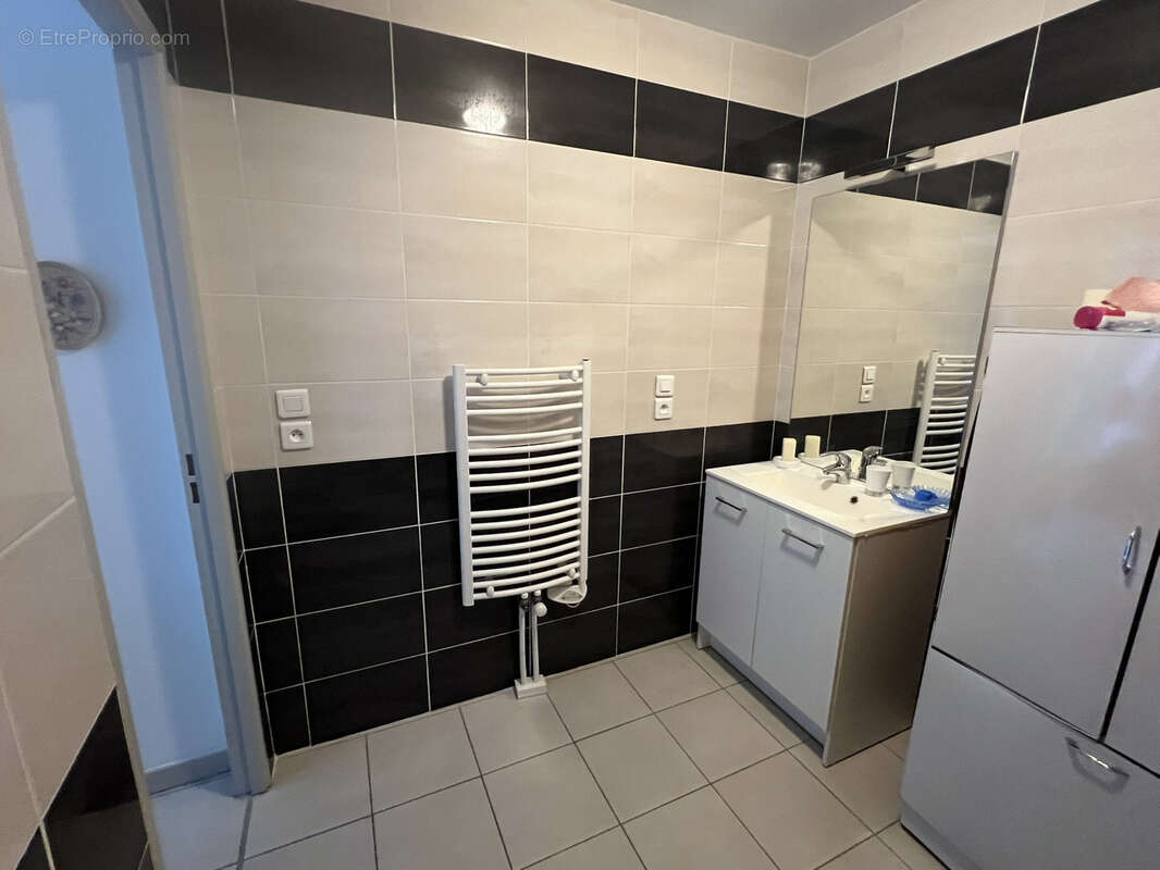 Appartement à CHAROLLES