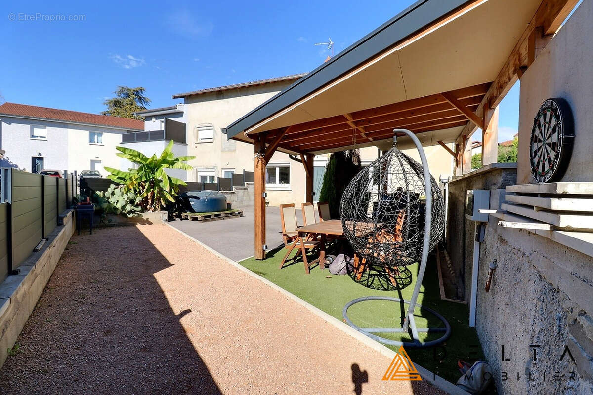 Maison à TIGNIEU-JAMEYZIEU