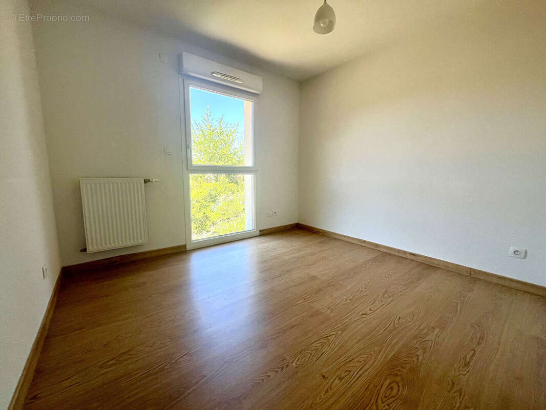 Appartement 4 pièces en duplex de 89m² + Jardin de 450m² + Garage ! SAINT-SIMON - photo 8