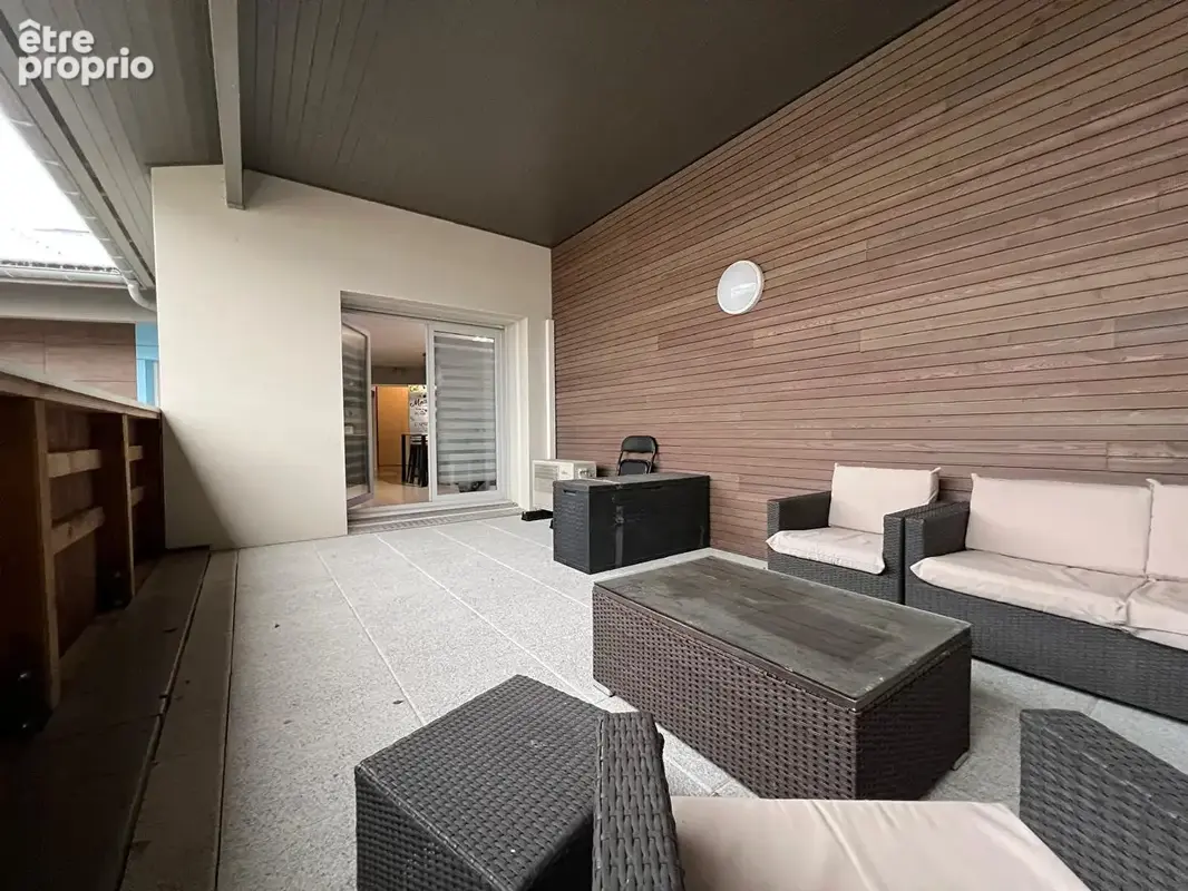BIEN RARE - Appartement T2 récent- 49,8m² - Brion - photo 1