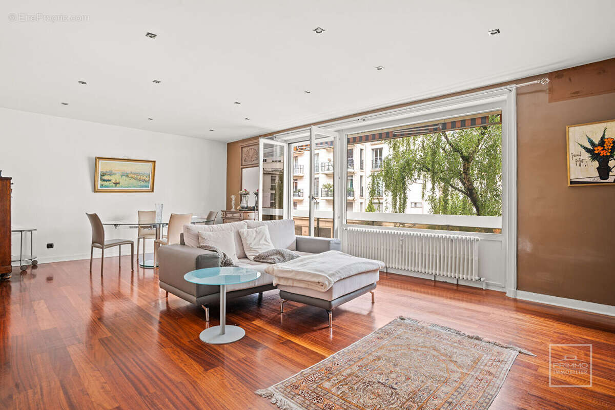 Appartement à LYON-6E