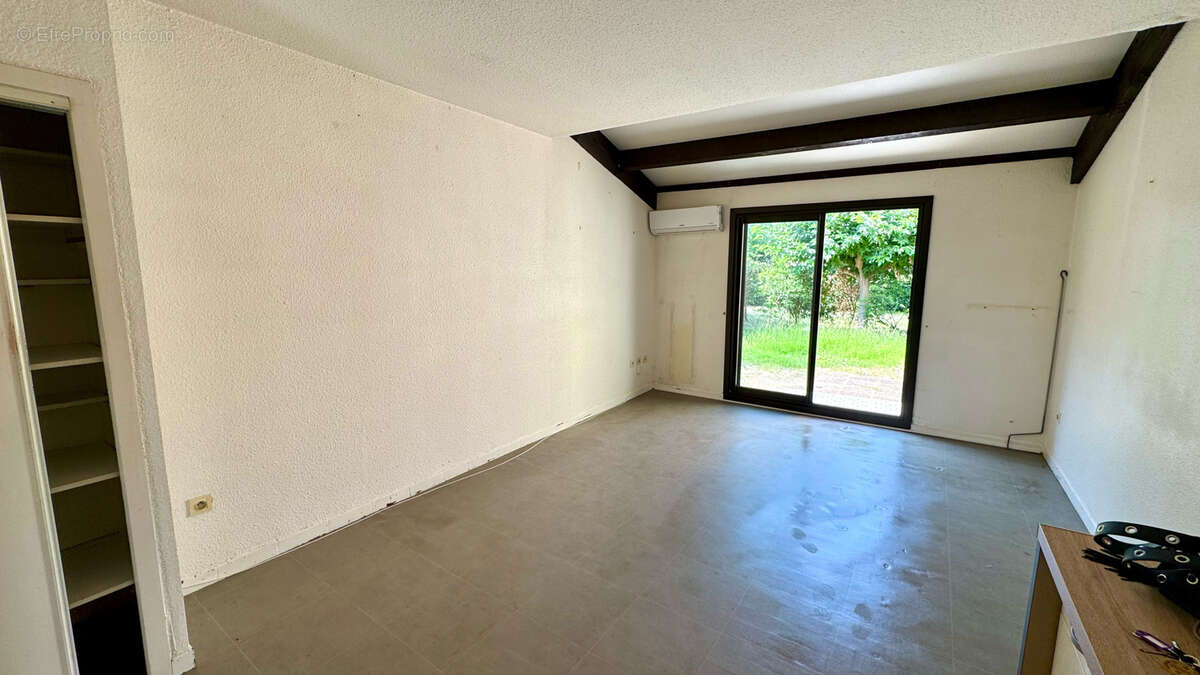 Appartement à SAINT-CYPRIEN