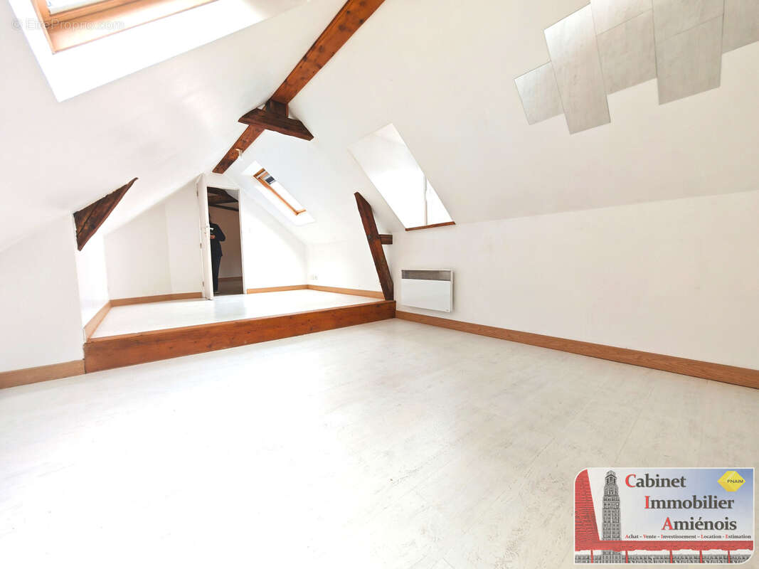 Amiens - Centre Ville : Appartement 60m2 au sol avec 1 chambre ! - photo 12