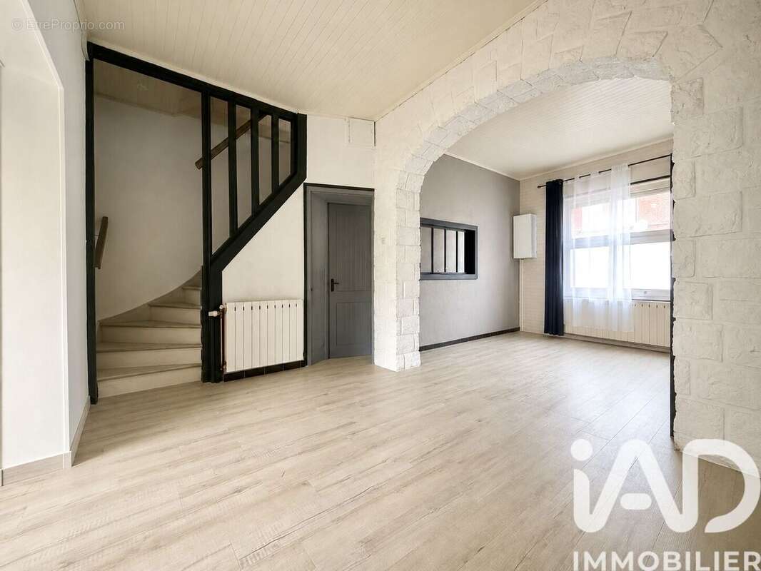 Maison 85 m² à Aniche  - photo 2